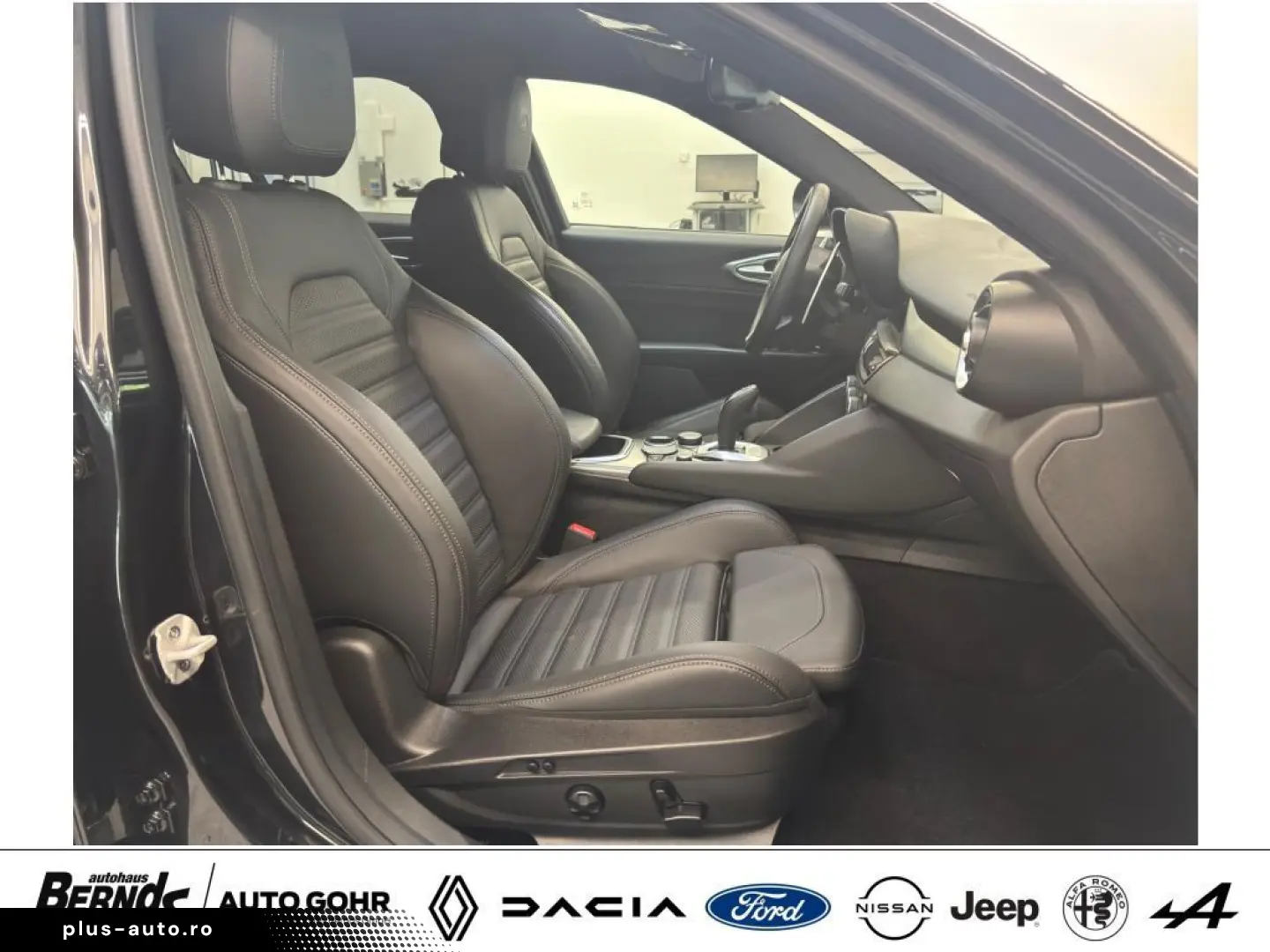 ALFA ROMEO Giulia 2.0 Turbo 16V AT8-Q4 Veloce AUTOMATIK 4WD