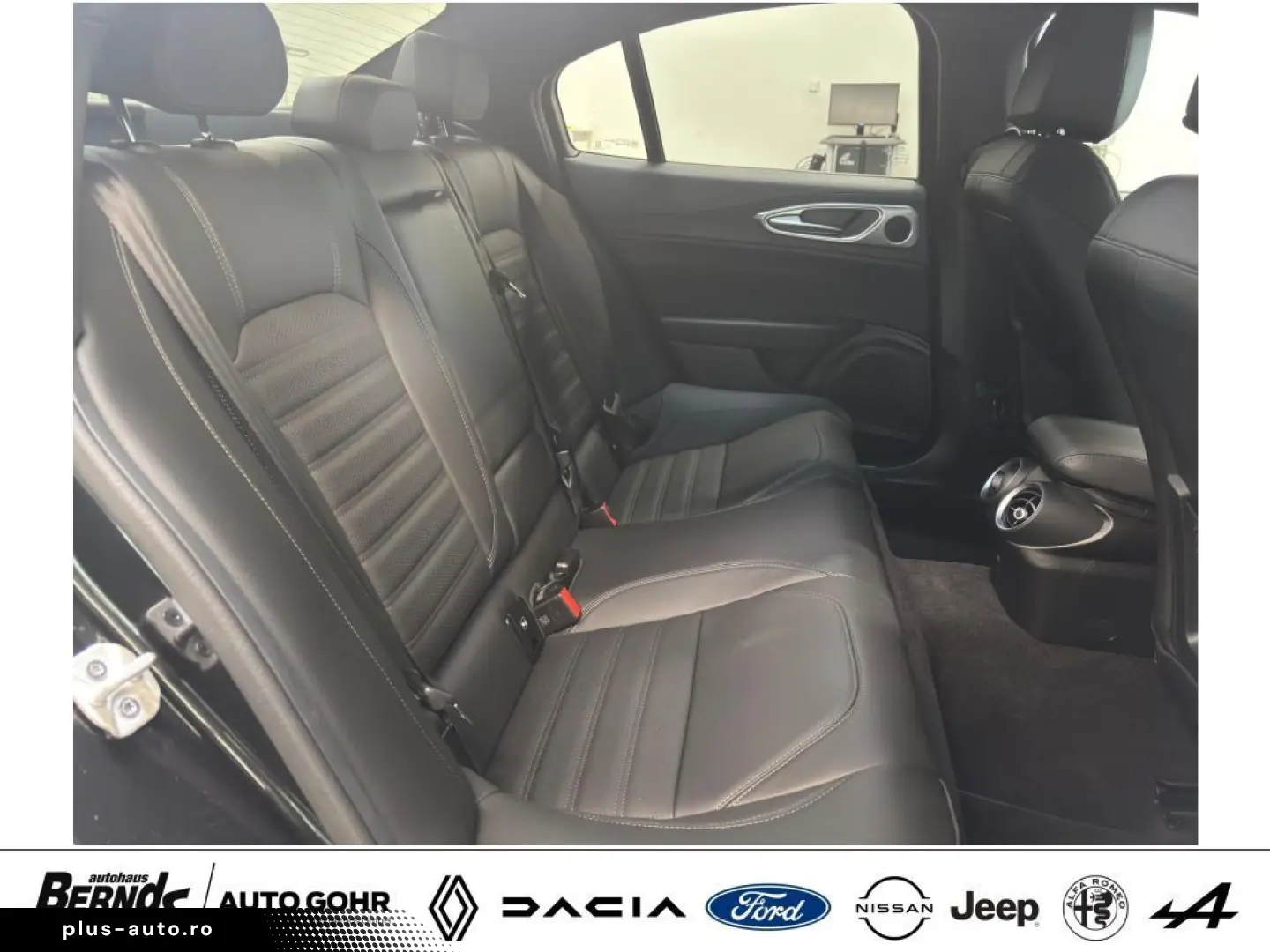 ALFA ROMEO Giulia 2.0 Turbo 16V AT8-Q4 Veloce AUTOMATIK 4WD