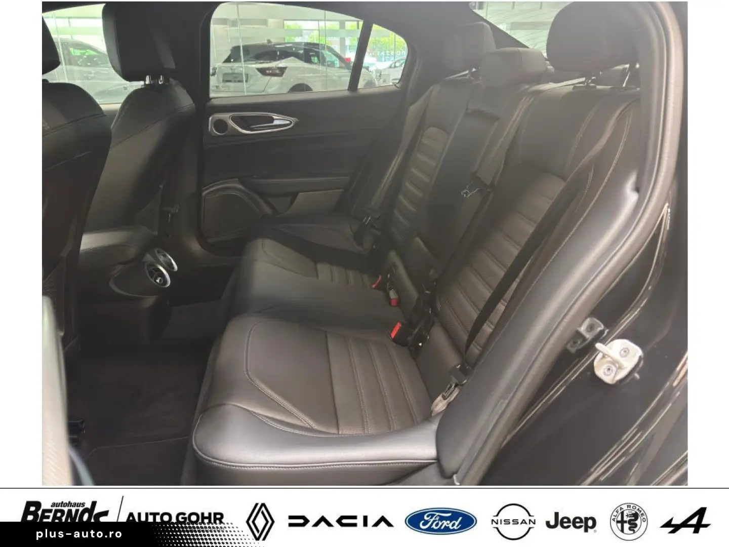 ALFA ROMEO Giulia 2.0 Turbo 16V AT8-Q4 Veloce AUTOMATIK 4WD