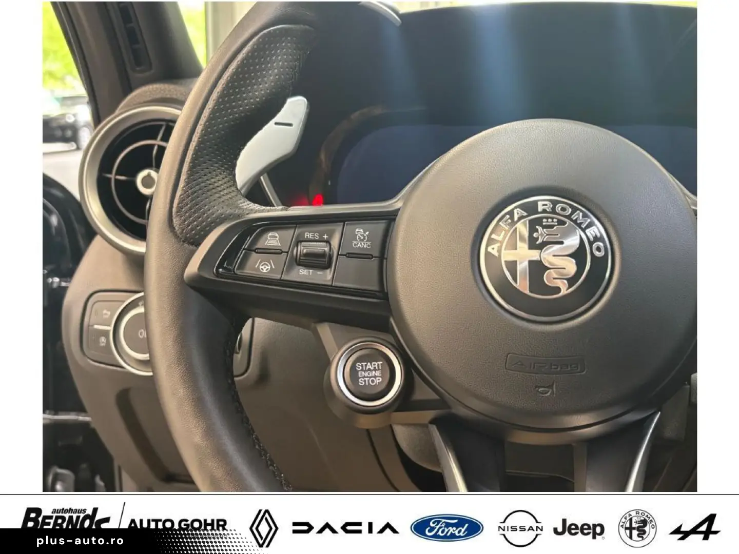 ALFA ROMEO Giulia 2.0 Turbo 16V AT8-Q4 Veloce AUTOMATIK 4WD