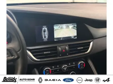 ALFA ROMEO Giulia 2.0 Turbo 16V AT8-Q4 Veloce AUTOMATIK 4WD