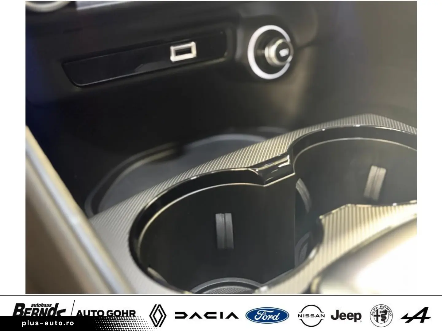 ALFA ROMEO Giulia 2.0 Turbo 16V AT8-Q4 Veloce AUTOMATIK 4WD