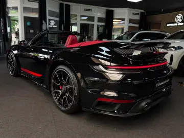 PORSCHE Porsche 911 Turbo Approved Sport Chrono