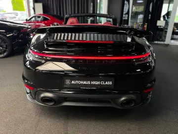 PORSCHE Porsche 911 Turbo Approved Sport Chrono