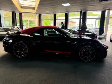 PORSCHE Porsche 911 Turbo Approved Sport Chrono
