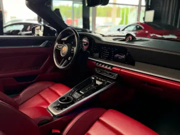 PORSCHE Porsche 911 Turbo Approved Sport Chrono