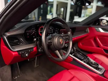 PORSCHE Porsche 911 Turbo Approved Sport Chrono