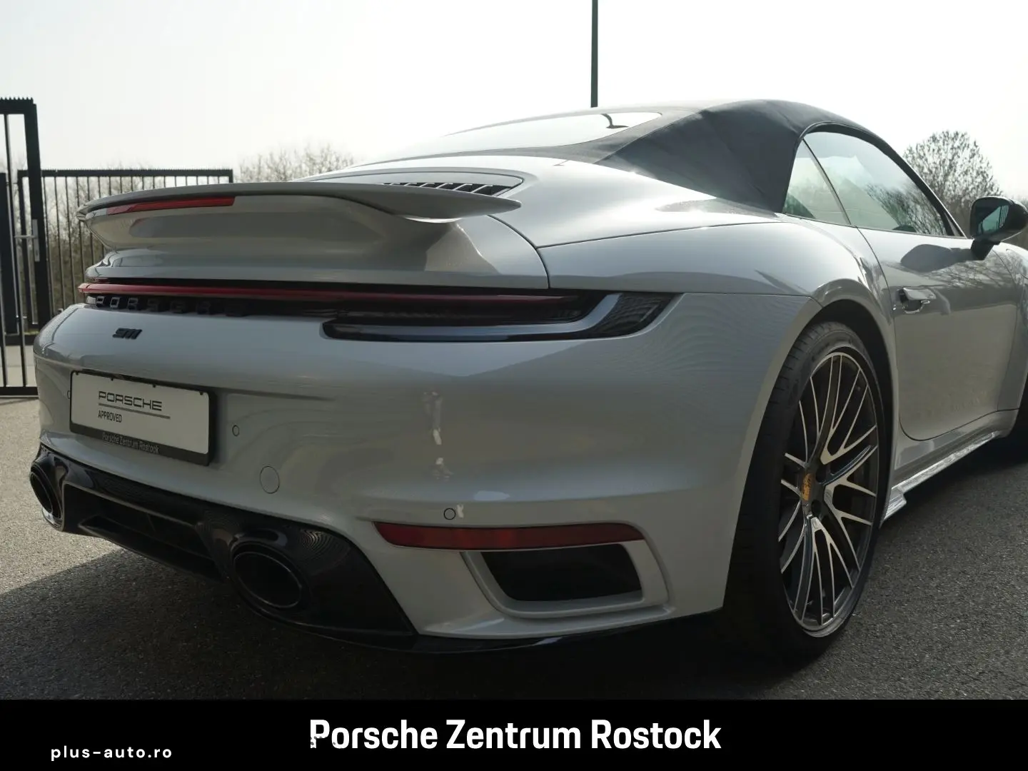 PORSCHE 992 911 Turbo Cabriolet Liftsystem-VA InnoDrive