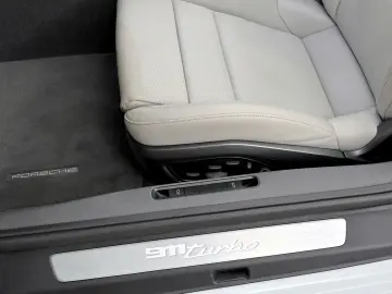 PORSCHE 911 Turbo Cabriolet
