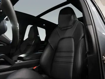 PORSCHE Cayenne E-Hybrid Sport Chrono HeadUp InnoDrive