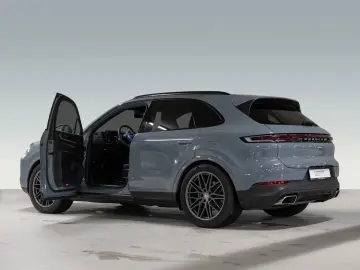 PORSCHE Cayenne E-Hybrid Sport Chrono HeadUp InnoDrive