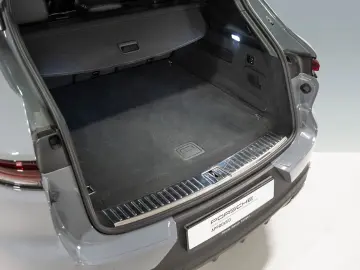PORSCHE Cayenne E-Hybrid Sport Chrono HeadUp InnoDrive