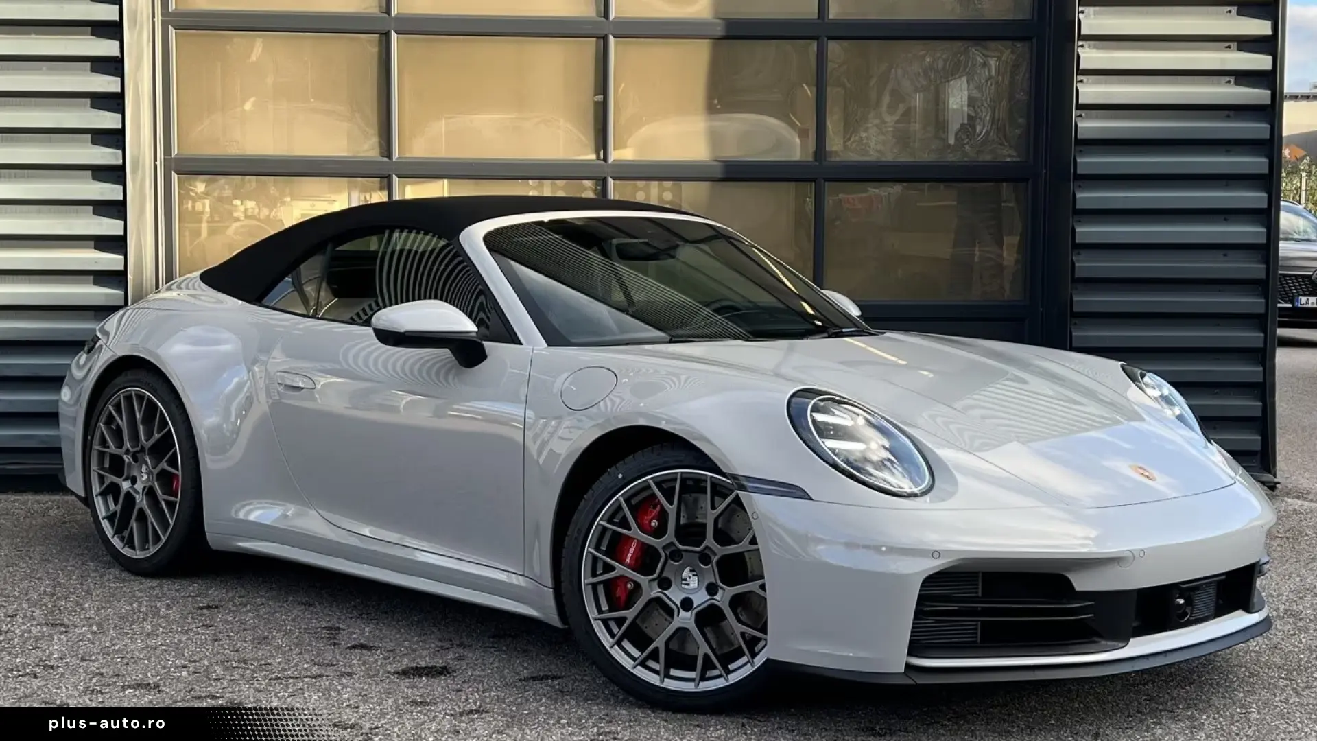 Porsche 992 (911) Carrera 4S Cabrio   Liftsystem   BOSE