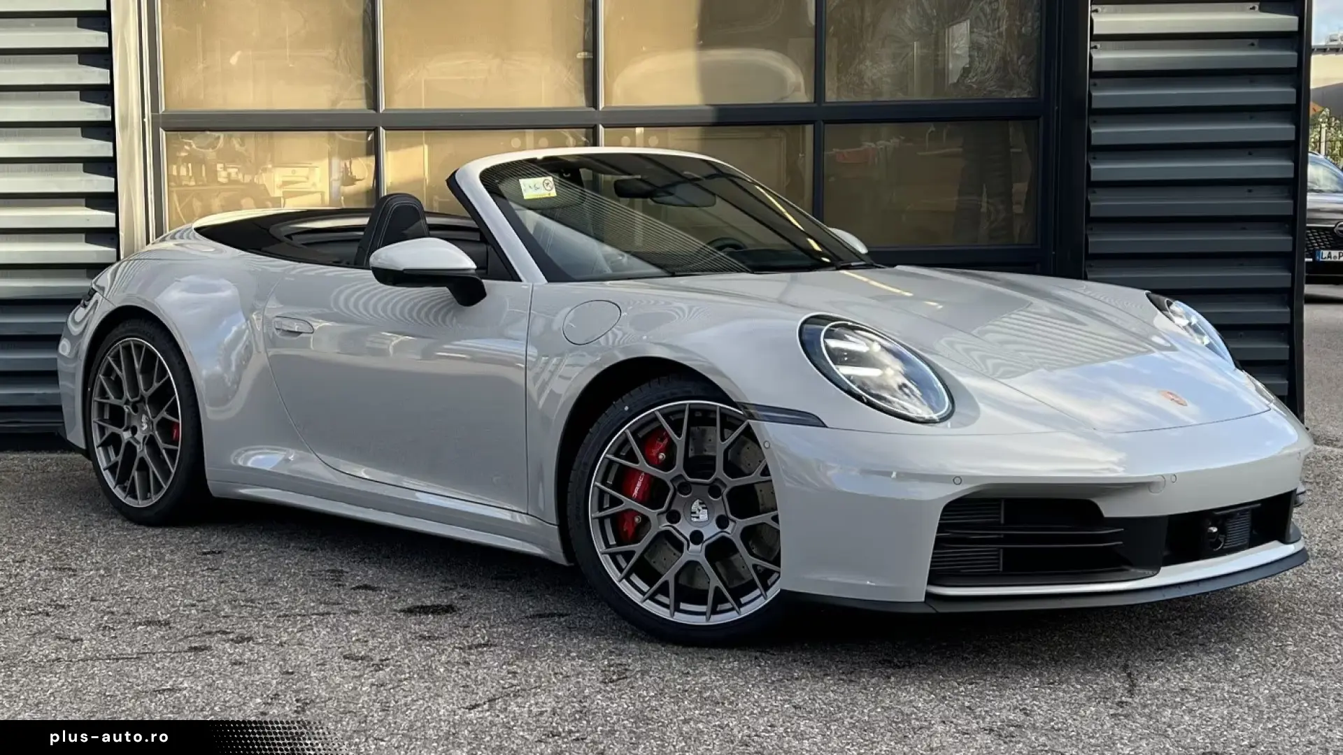 Porsche 992 (911) Carrera 4S Cabrio   Liftsystem   BOSE