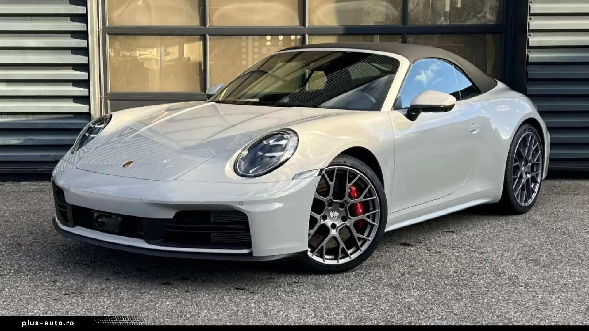 Porsche 992 (911) Carrera 4S Cabrio   Liftsystem   BOSE