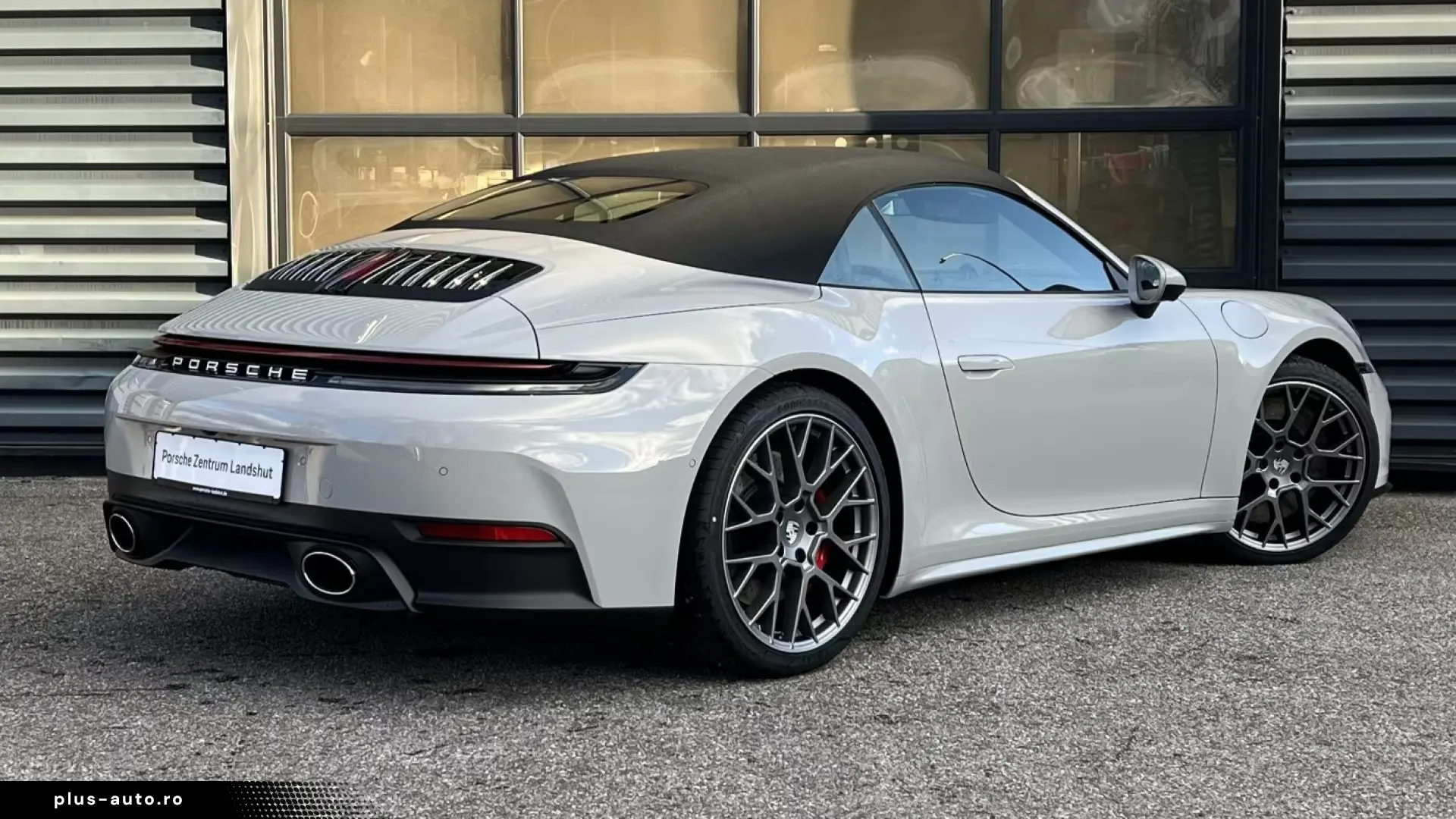Porsche 992 (911) Carrera 4S Cabrio   Liftsystem   BOSE