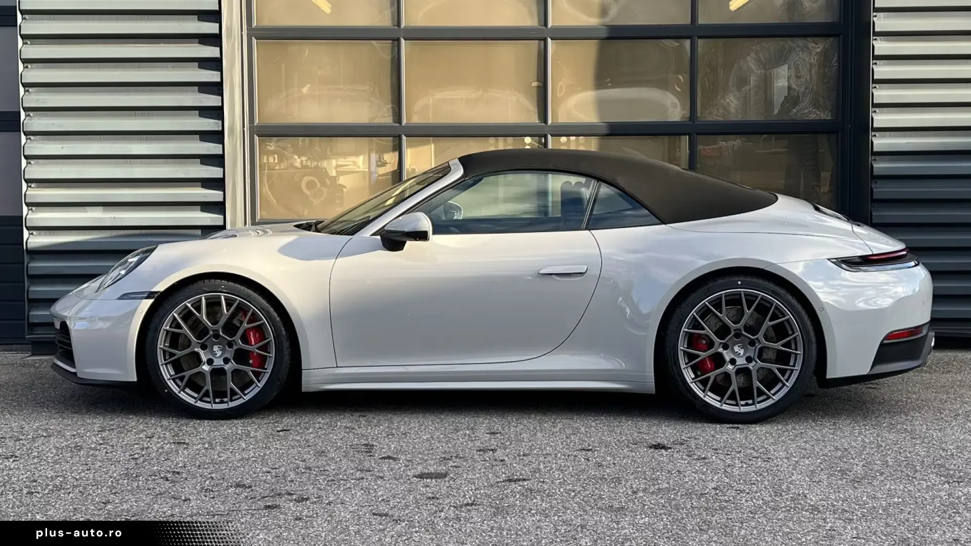 Porsche 992 (911) Carrera 4S Cabrio   Liftsystem   BOSE
