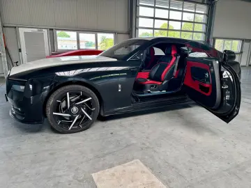 Rolls-Royce Spectre