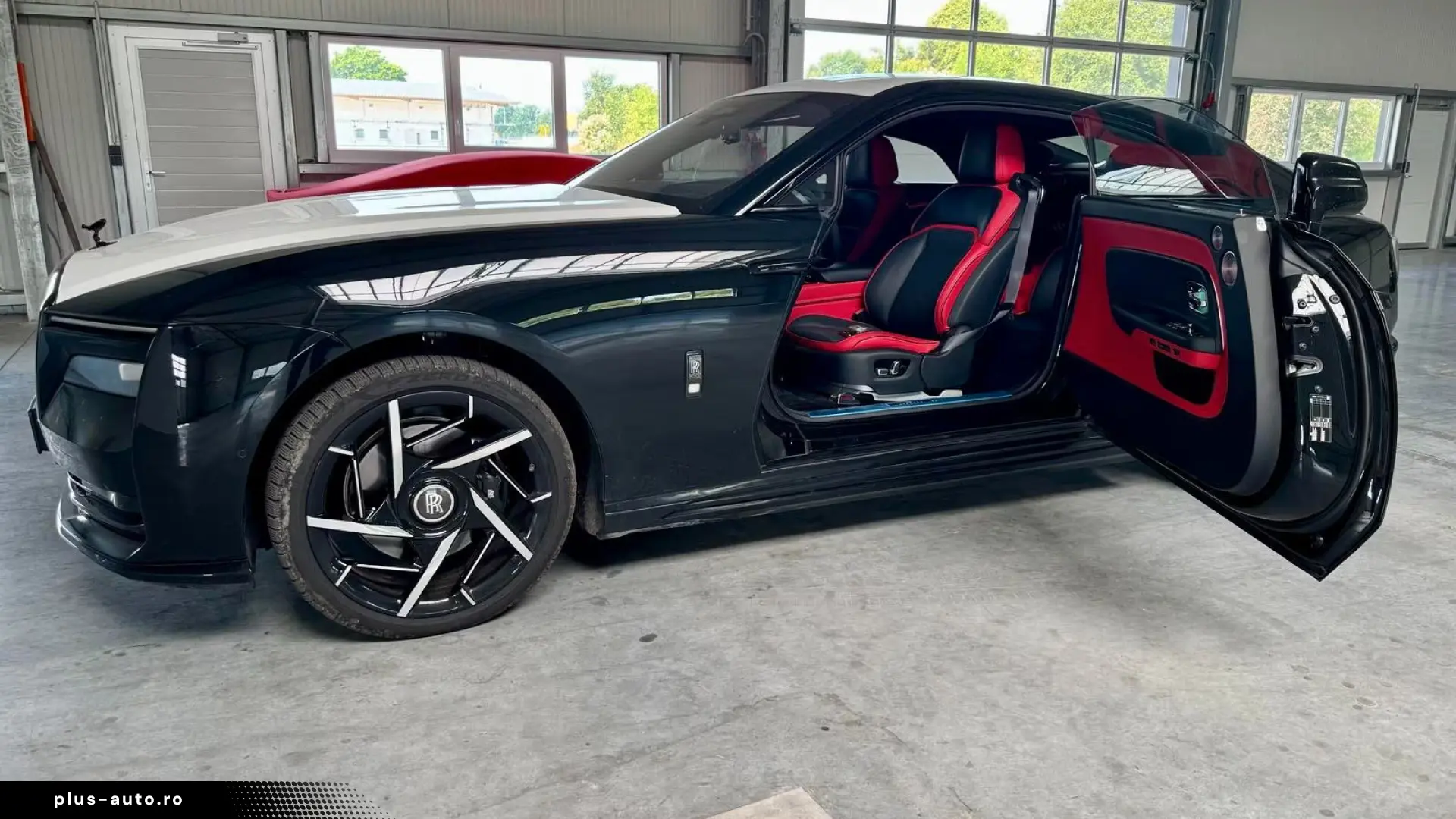 Rolls-Royce Spectre
