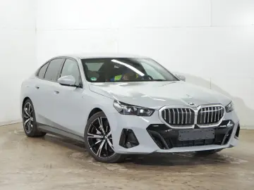 BMW 540d xDr. M Sport Standh.ACC SurView Sitzbel.20