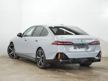 BMW 540d xDr. M Sport Standh.ACC SurView Sitzbel.20