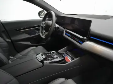 BMW 540d xDr. M Sport Standh.ACC SurView Sitzbel.20