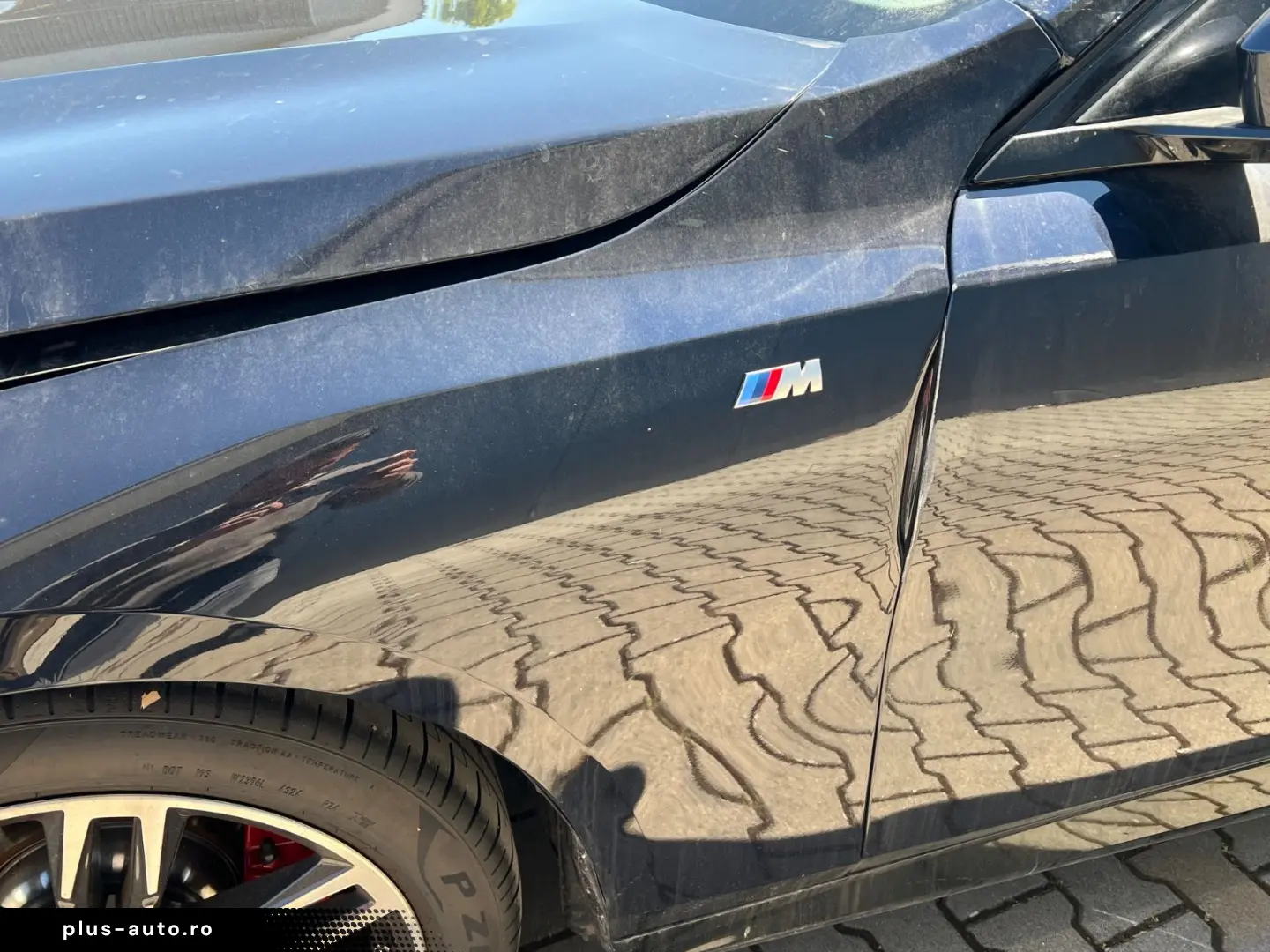 BMW 520i M Sport Pro  ICONIC 360  HUD H&K SITZBELÜFT