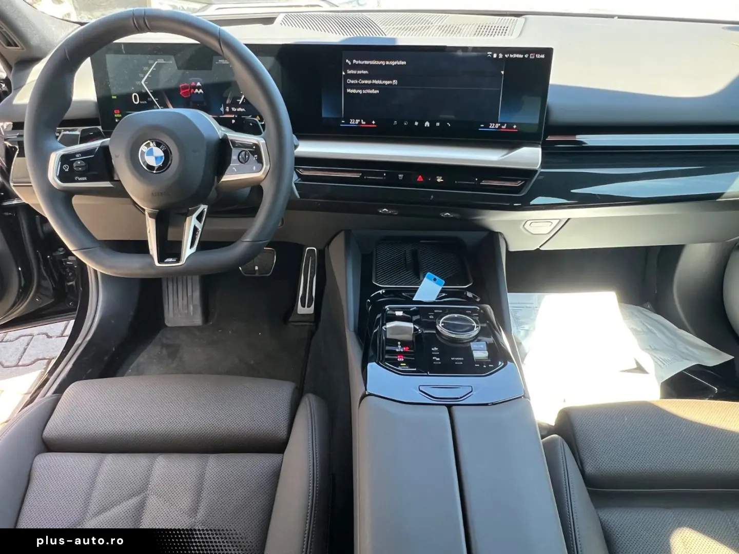 BMW 520i M Sport Pro  ICONIC 360  HUD H&K SITZBELÜFT