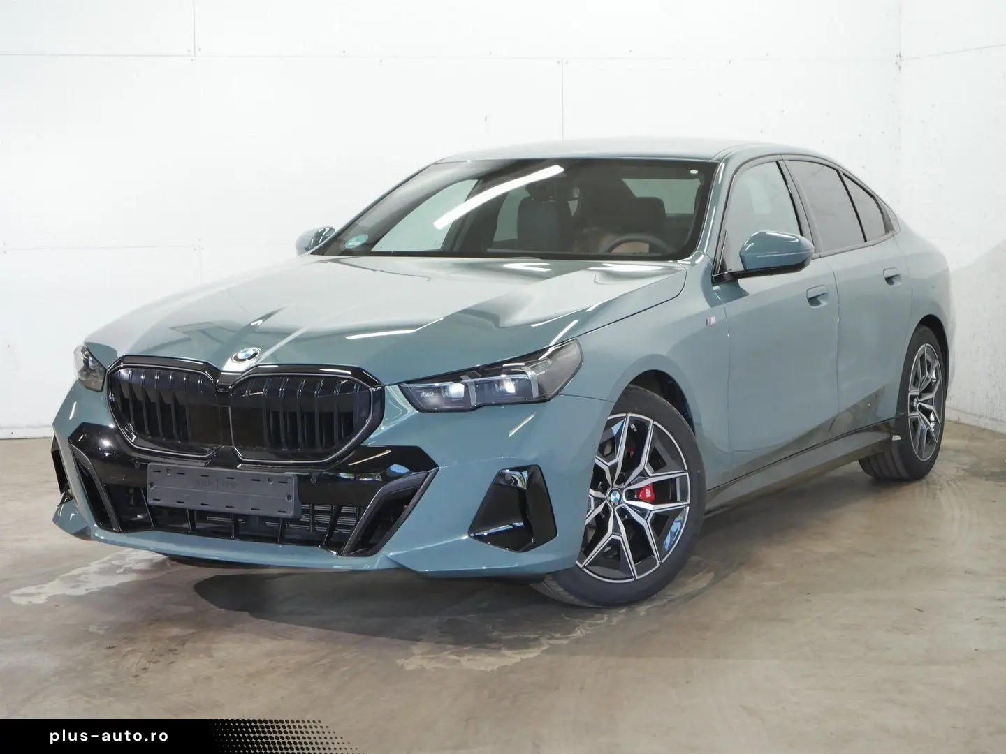 BMW 520i M Sport Pro HK HiFi DAB LED