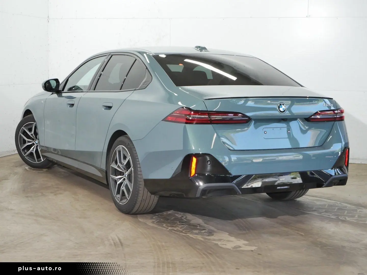 BMW 520i M Sport Pro HK HiFi DAB LED
