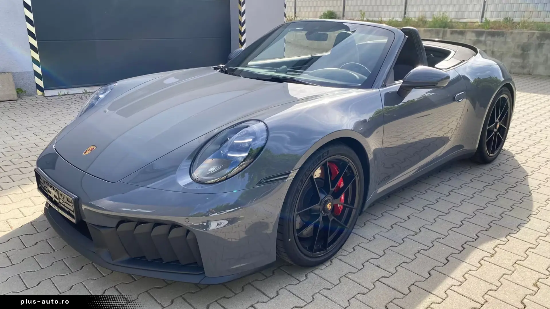 Porsche 992 GTS4 Cabrio Lift Seating Climate BOSE