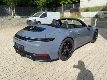 Porsche 992 GTS4 Cabrio Lift Seating Climate BOSE