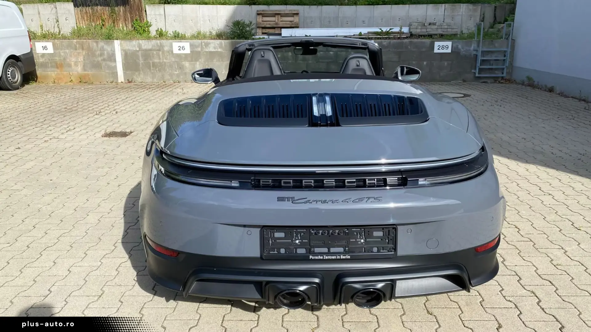 Porsche 992 GTS4 Cabrio Lift Seating Climate BOSE