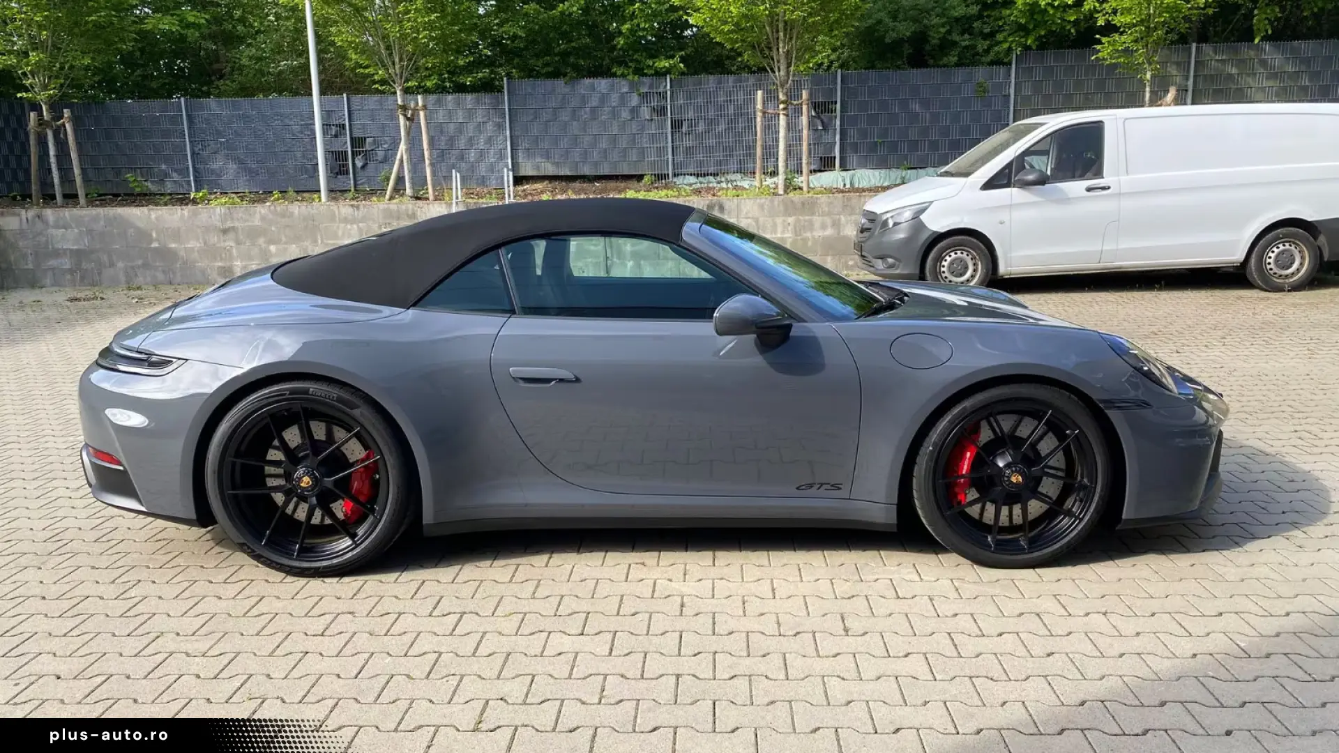 Porsche 992 GTS4 Cabrio Lift Seating Climate BOSE