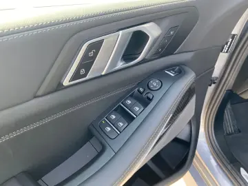 Porsche 992 GTS4 Cabrio Lift Seating Climate BOSE