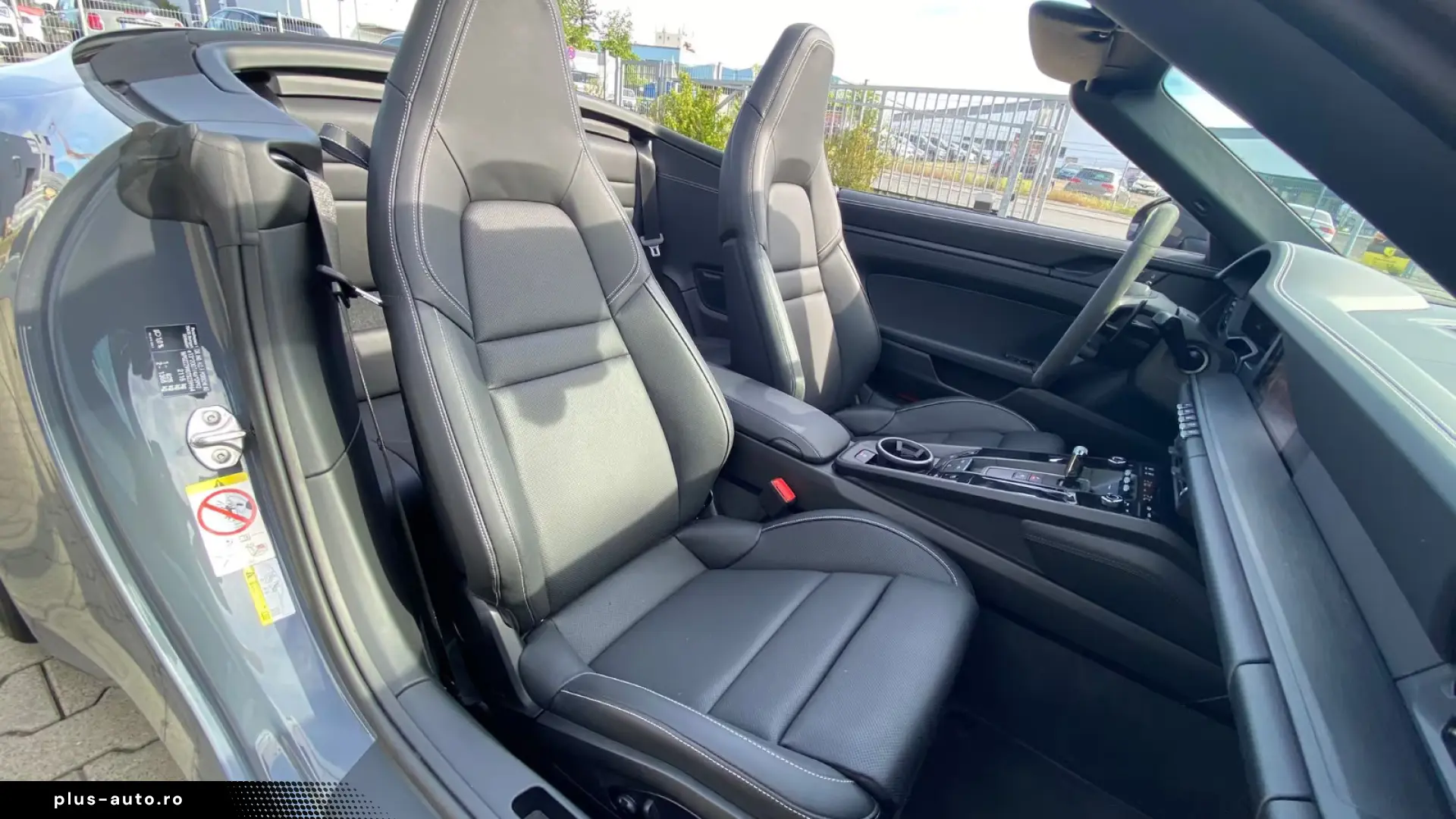 Porsche 992 GTS4 Cabrio Lift Seating Climate BOSE