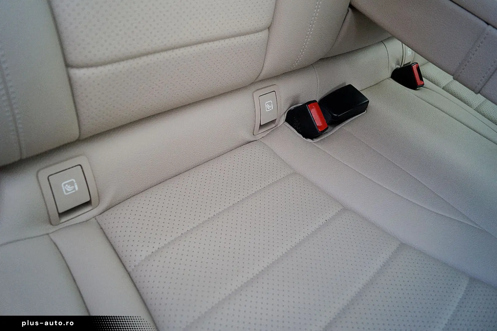 MERCEDES-BENZ GLC 300 4M PANORAMA LEDER BEIGE 360  A&hellip;