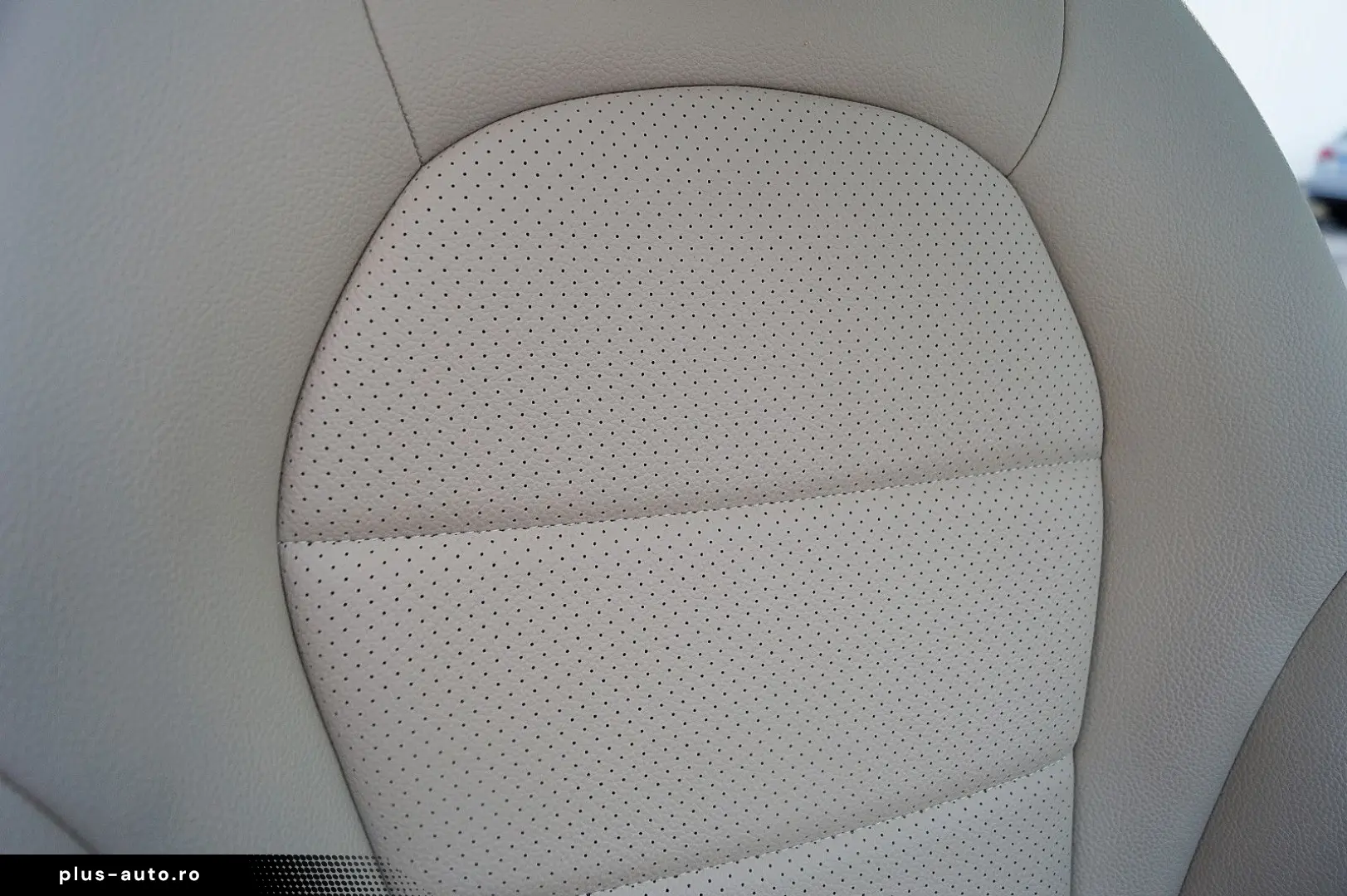 MERCEDES-BENZ GLC 300 4M PANORAMA LEDER BEIGE 360  A&hellip;
