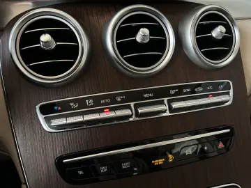 MERCEDES-BENZ GLC 200 AMG COUPE  LED 360  BURM VZE M…