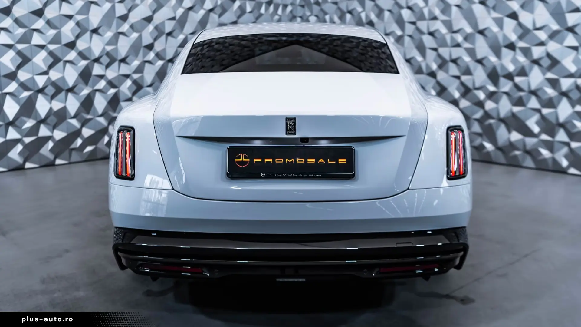 Rolls-Royce Black Badge Spectre