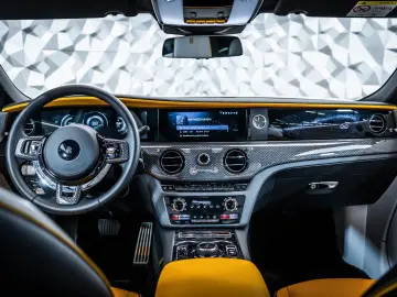 Rolls-Royce Black Badge Spectre