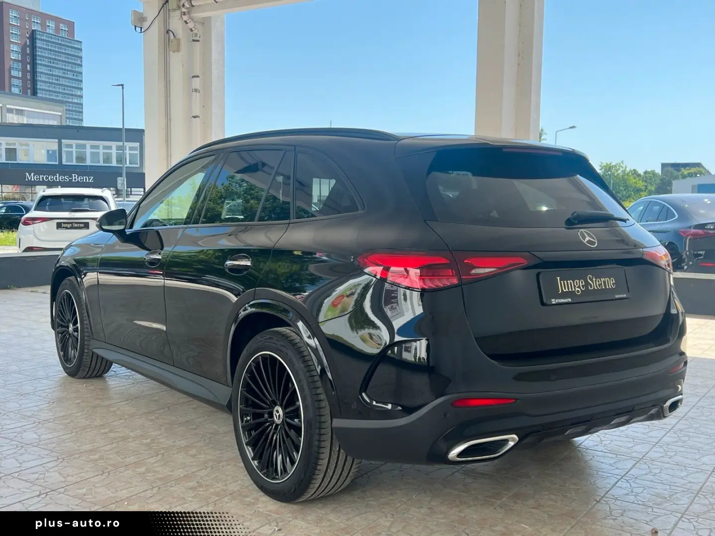 MERCEDES-BENZ GLC 300 4M AMG Line Kamera Digital Nav&hellip;