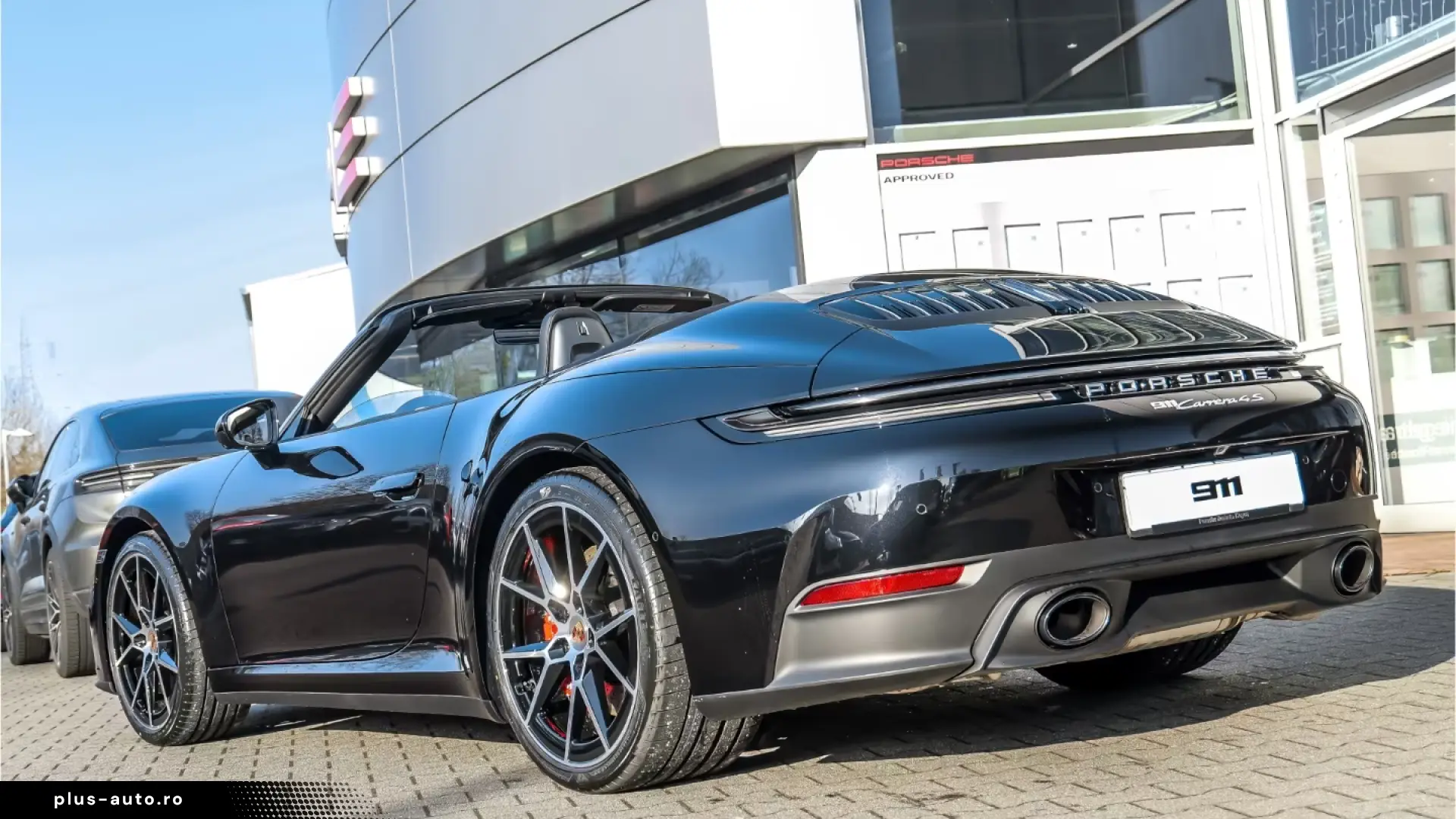 Porsche 992 911 Carrera 4S Cabriolet HA-Steering BOSE LED