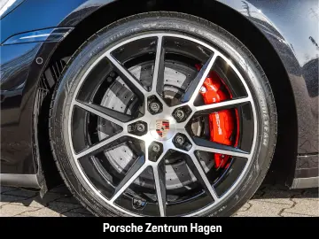 Porsche 992 911 Carrera 4S Cabriolet HA-Steering BOSE LED