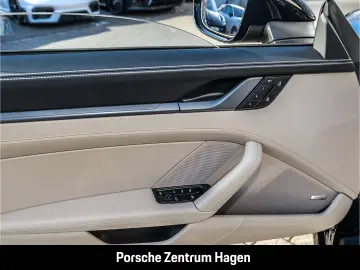 Porsche 992 911 Carrera 4S Cabriolet HA-Steering BOSE LED