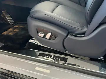 Rolls-Royce Spectre