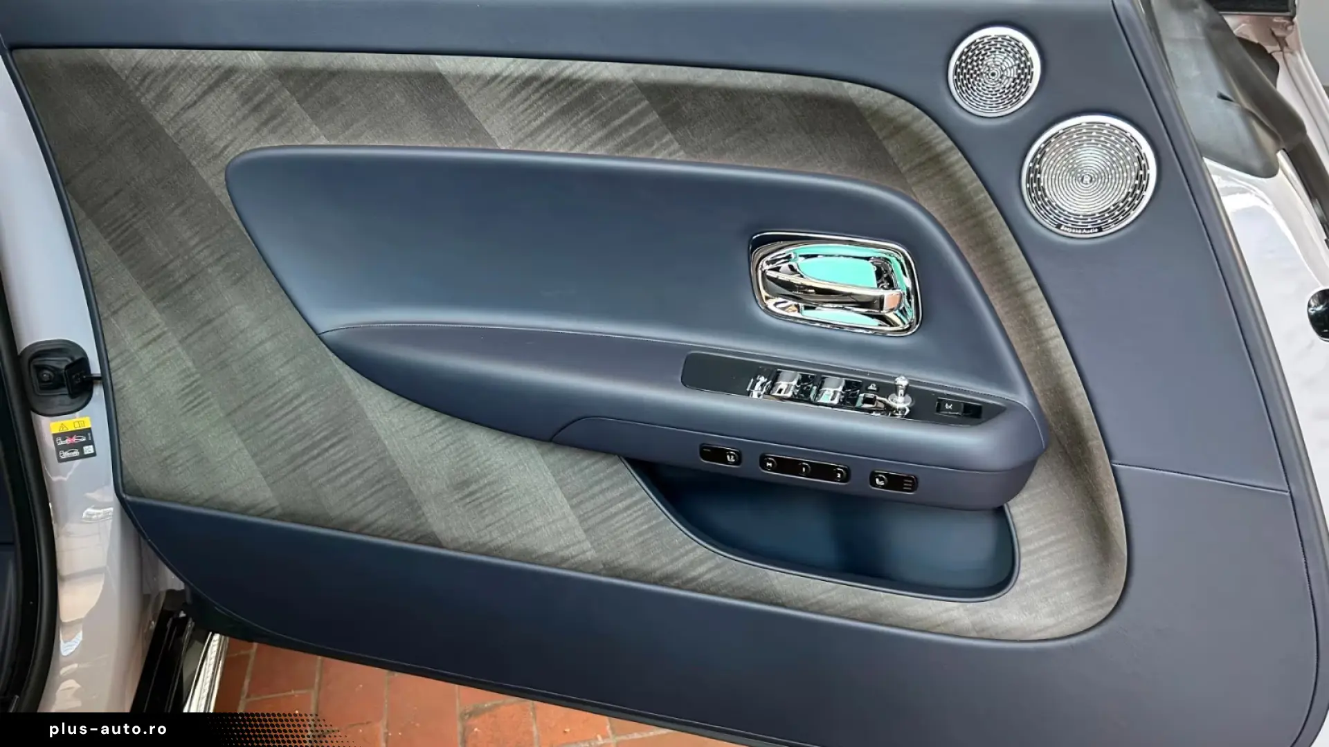 Rolls-Royce Spectre