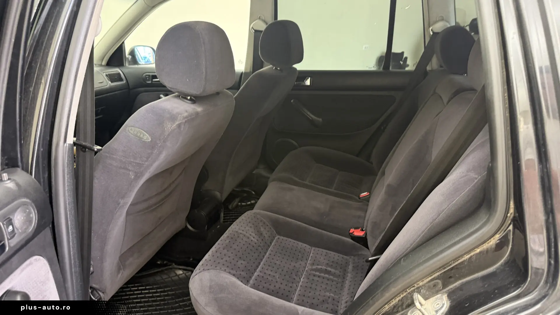 Volkswagen Golf 4 1.9 TDI 90CP 2000