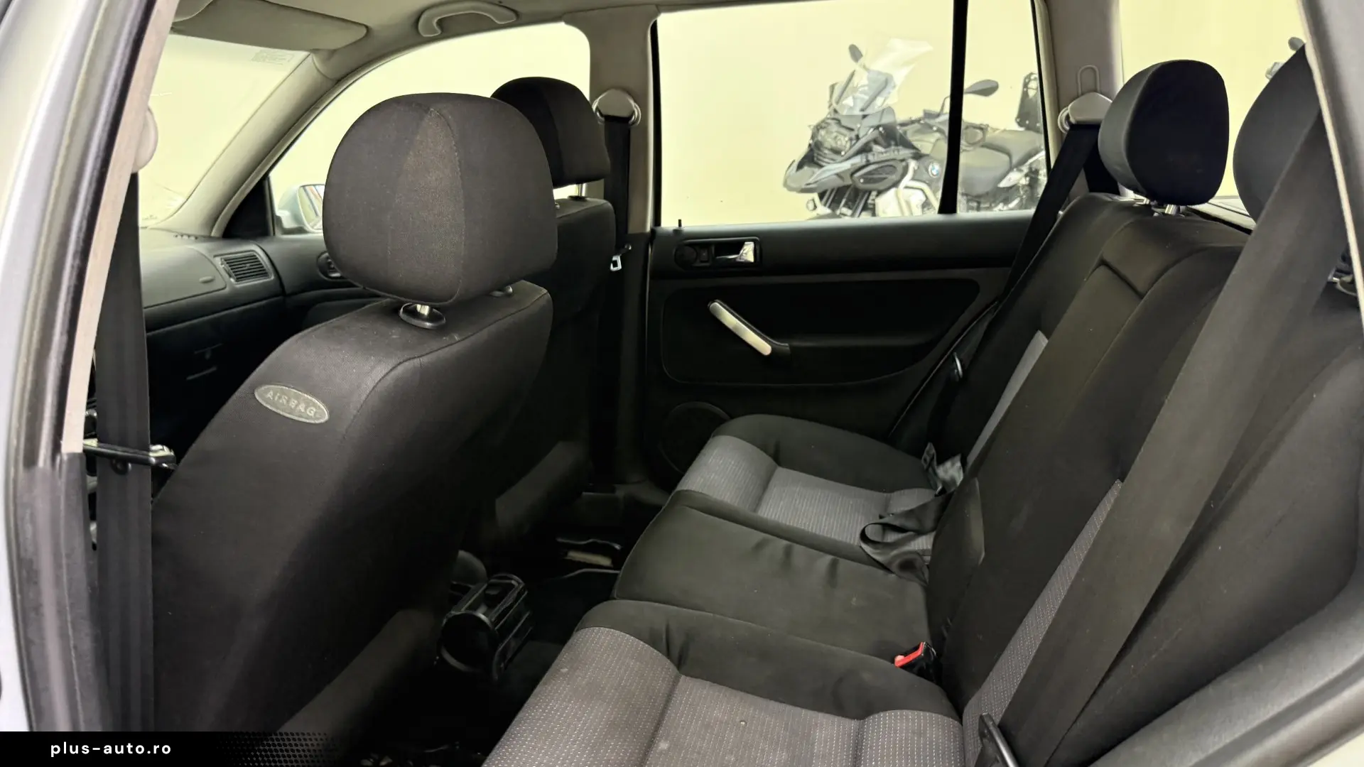 Volkswagen Golf 4 1.6 Benzina 105CP 2003 Euro 4