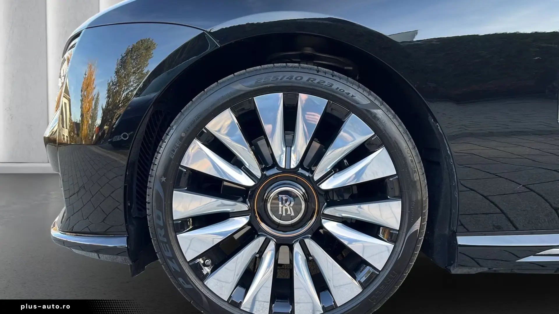 Rolls-Royce Spectre